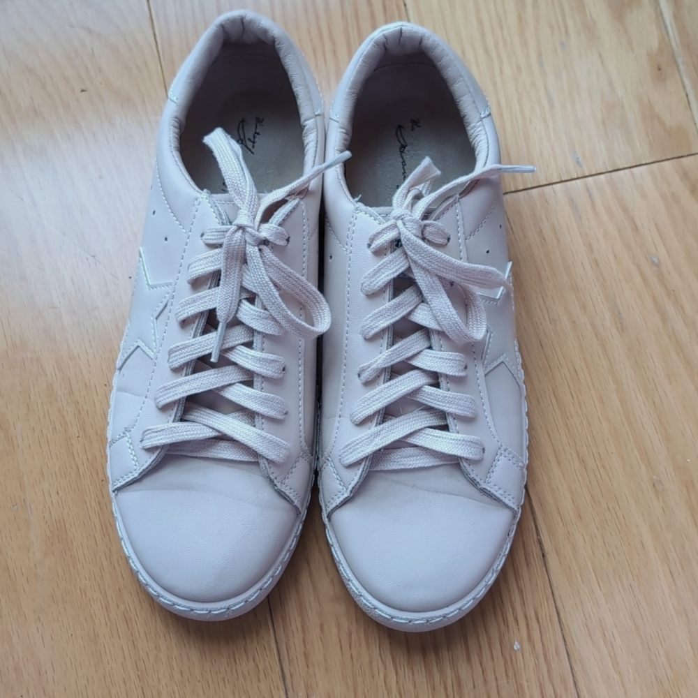 Vintage 1965 gym shoes